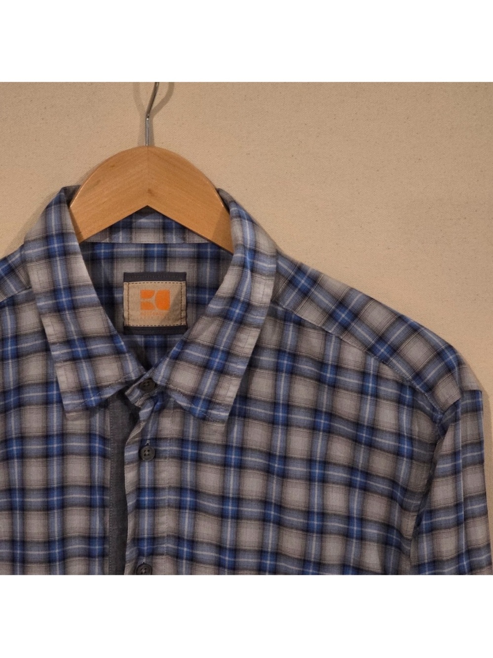 Hugo Boss Orange Button Down L